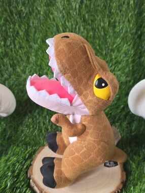 2021 Mattel JURASSIC WORLD TREX PLUSH Roar Sounds